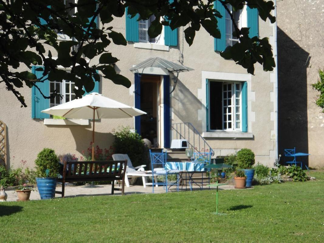 La Maison Bleue Arquian 外观 照片