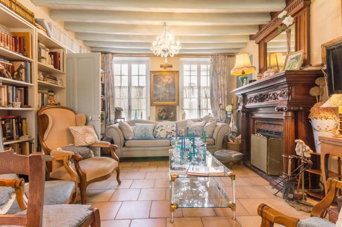 La Maison Bleue Arquian 外观 照片