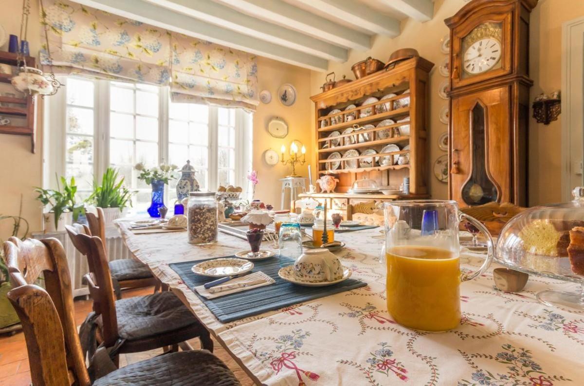 La Maison Bleue Arquian 外观 照片