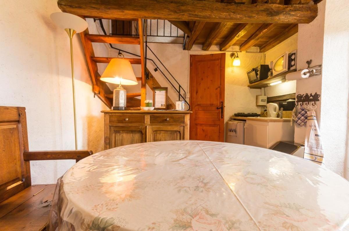 La Maison Bleue Arquian 外观 照片